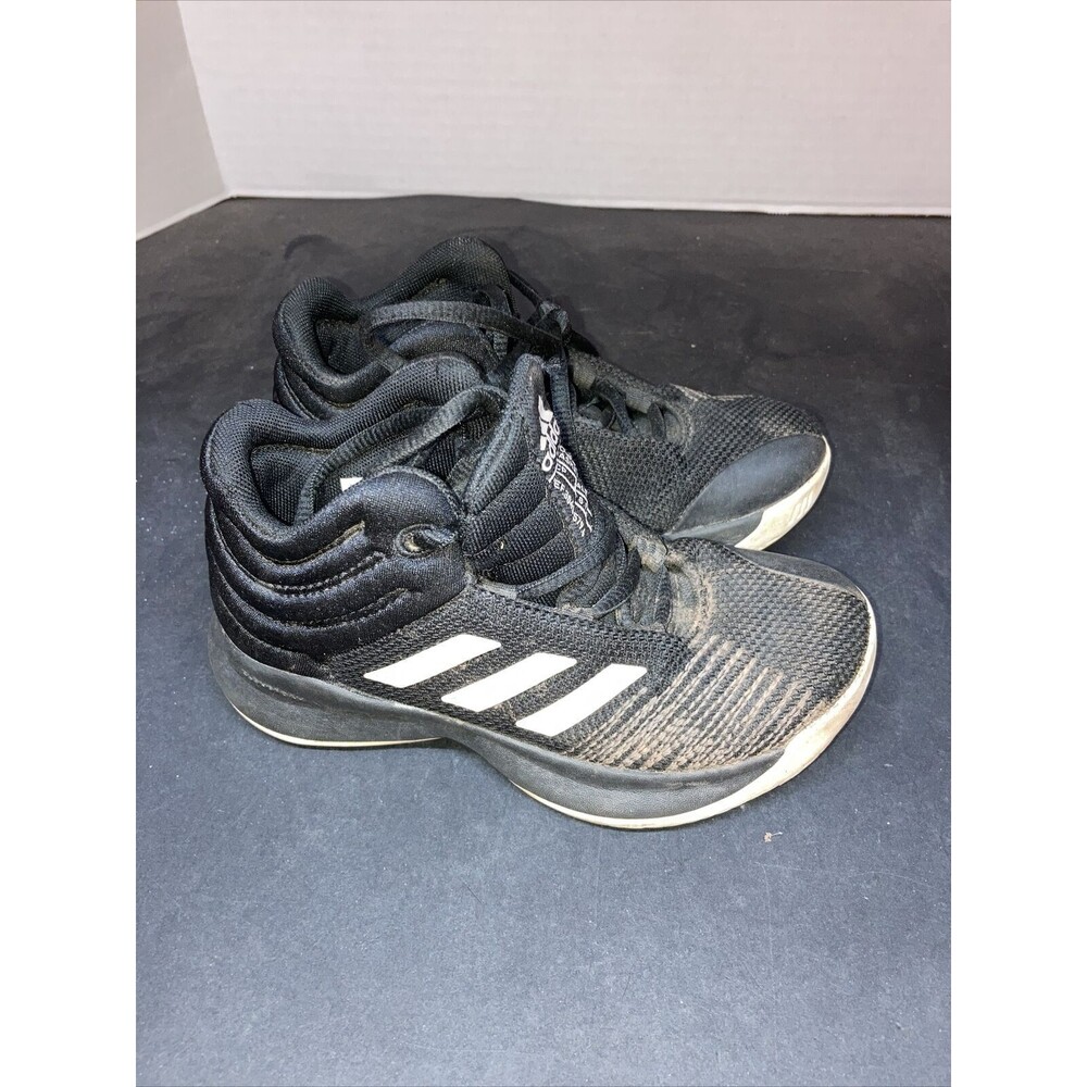 Boys Adidas Mid Athletic Basketball Shoes Size 11 K Black/White